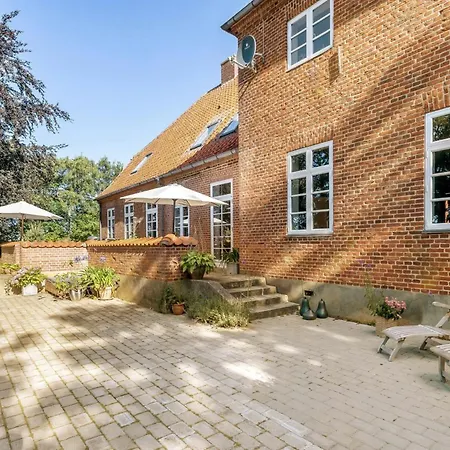 Casa vacanze Large With Pool On South Lolland Coast *